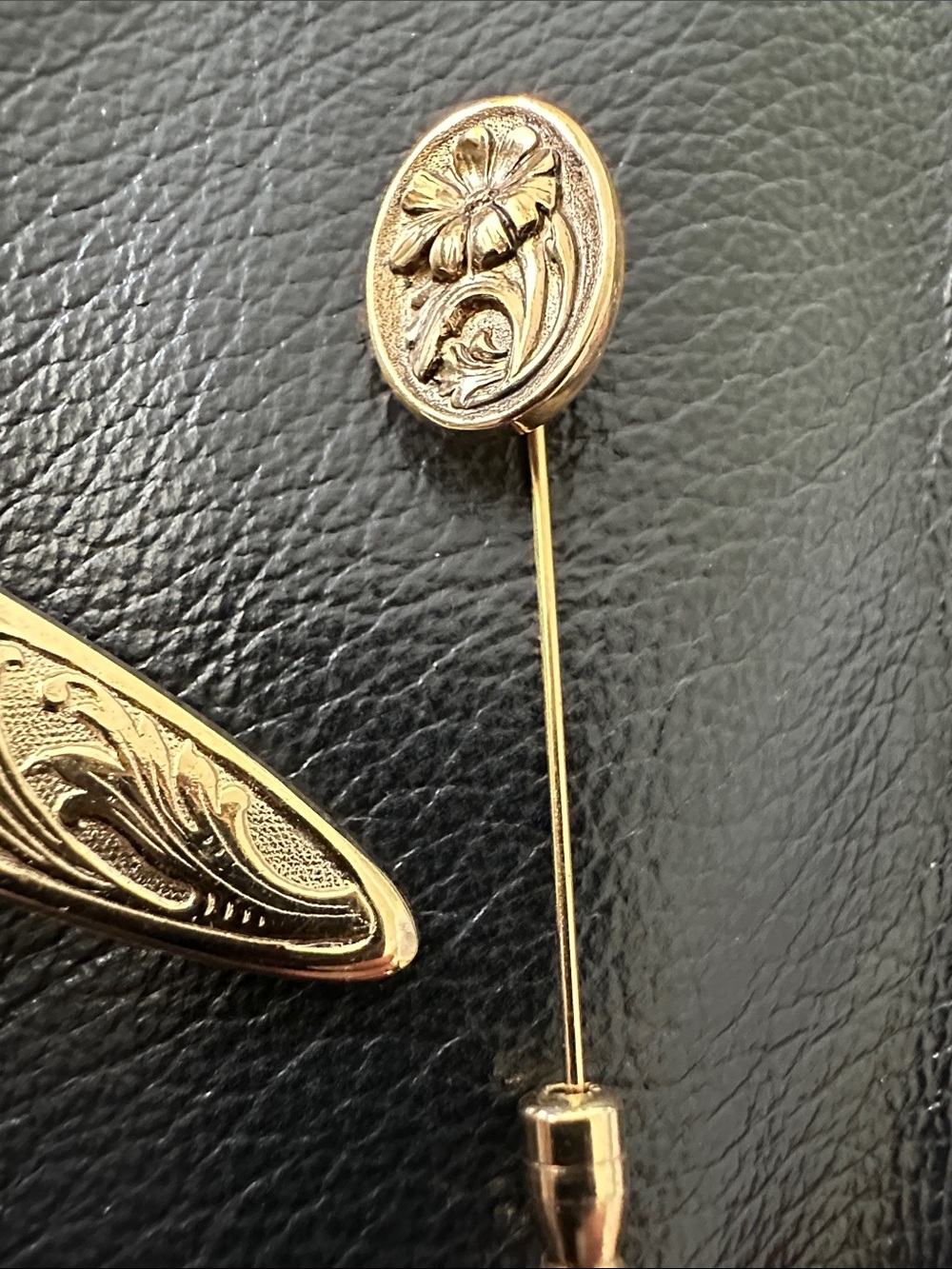 Vintage Gold Floral art nouveau inspired Brooch and Stick Pin - Picture 2 of 5
